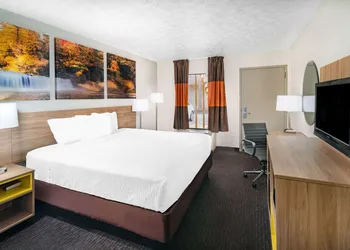 Days Inn by Wyndham Cookeville hotel thumbnail 8