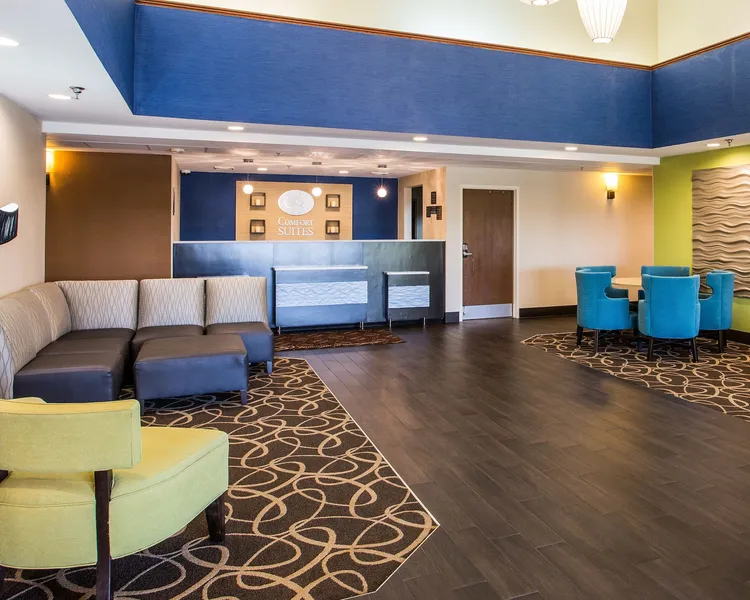 Comfort Suites Cookeville hotel detail image 2