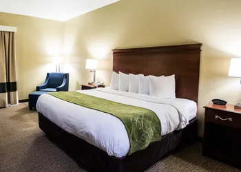 Comfort Suites Cookeville hotel thumbnail 7