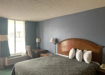 Days Inn by Wyndham Jonesboro AR hotel thumbnail 8