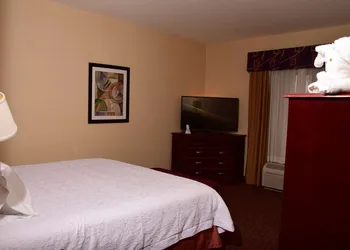 Hampton Inn Indiana hotel thumbnail 8
