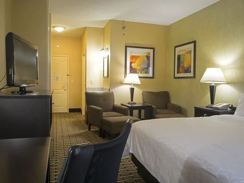 Holiday Inn Express & Suites Sharon-Hermitage by IHG hotel detail image 2