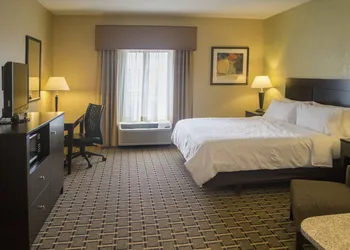 Holiday Inn Express & Suites Sharon-Hermitage by IHG hotel thumbnail 3