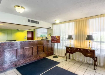 Americas Best Value Inn Edgewood hotel thumbnail 2