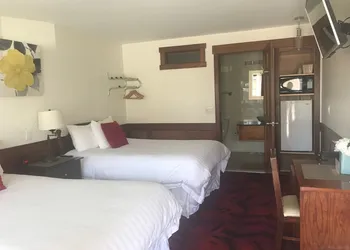 Atlantic Coast Inn hotel thumbnail 4