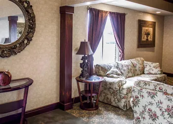 Quality Inn Clarion hotel thumbnail 7