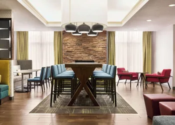 Hampton Inn Quakertown hotel thumbnail 3