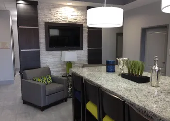 Hawthorn Suites By Wyndham San Angelo hotel thumbnail 2
