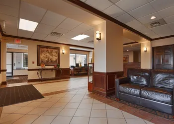 Quality Inn & Suites Williamsport hotel thumbnail 3