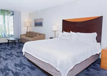 AmericInn by Wyndham Hays hotel thumbnail 4
