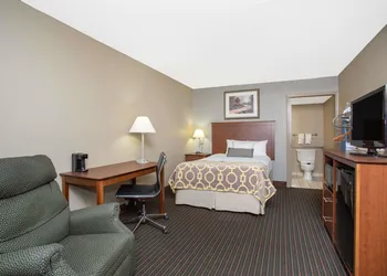 Baymont by Wyndham Hays hotel thumbnail 5