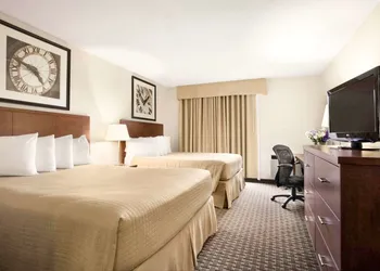 Quality Inn hotel thumbnail 5