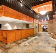 Ramada by Wyndham Pinewood Park Resort North Bay hotel detail image 3