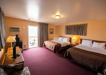 Bell's Melody Motel hotel thumbnail 2