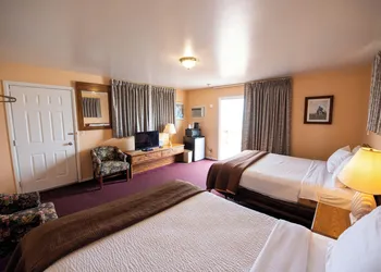 Bell's Melody Motel hotel thumbnail 5
