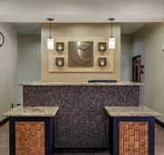 Comfort Inn & Suites Paris hotel detail image 3