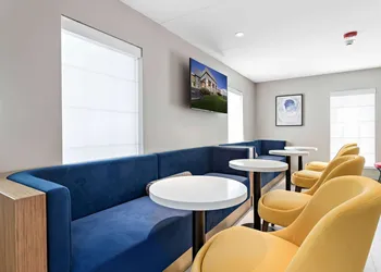 Baymont by Wyndham Beaumont hotel thumbnail 8