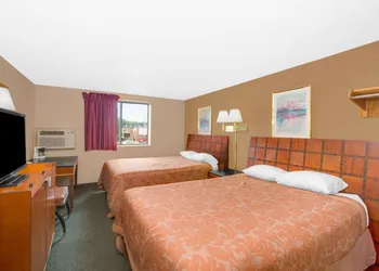 Super 8 by Wyndham Sioux City/Morningside Area hotel thumbnail 4