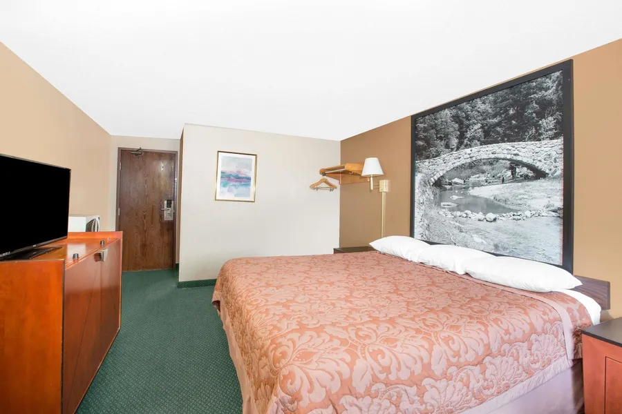 Super 8 by Wyndham Sioux City/Morningside Area hotel detail image 6