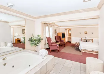 Knights Inn South Sioux City hotel thumbnail 8