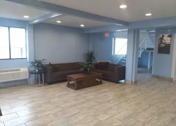 Sioux City Inn hotel thumbnail 4