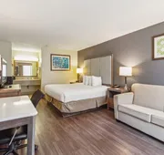 Ramada by Wyndham Houma hotel detail image 3