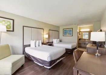 Ramada by Wyndham Houma hotel thumbnail 4
