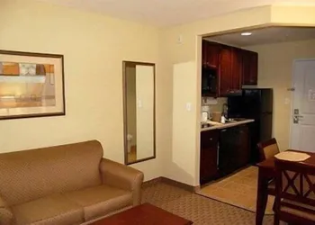 MainStay Suites Houma hotel thumbnail 5