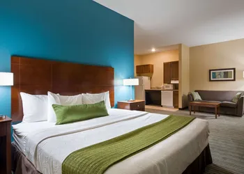 Best Western Plus Patterson Park Inn hotel thumbnail 5