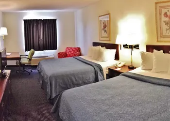 Quality Inn Dundee hotel thumbnail 8