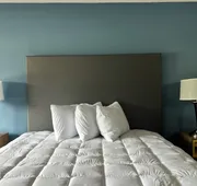 Baymont by Wyndham Dowagiac hotel detail image 7