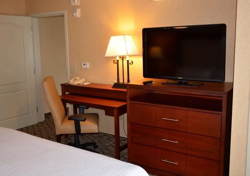 Homewood Suites by Hilton Brighton hotel detail image 6