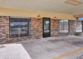Loyalty Inn Gainesville hotel thumbnail 8
