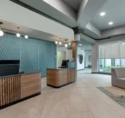 La Quinta Inn & Suites by Wyndham Sherman hotel detail image 3
