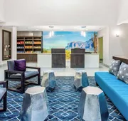 La Quinta Inn & Suites by Wyndham Hillsboro hotel detail image 3