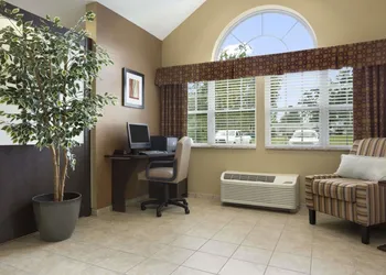 Microtel Inn & Suites by Wyndham Carrollton hotel thumbnail 3