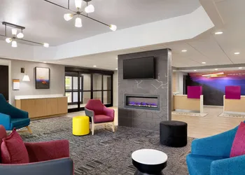 La Quinta Inn & Suites by Wyndham Selma/Smithfield I-95 hotel thumbnail 5