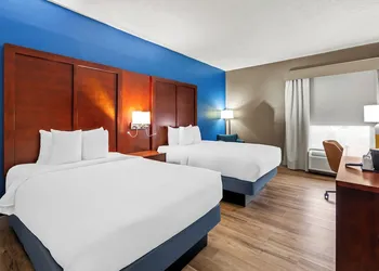Comfort Inn Laurinburg hotel thumbnail 5