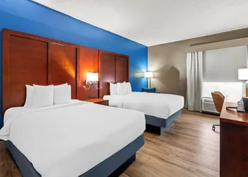 Comfort Inn Laurinburg hotel thumbnail 5