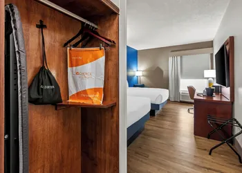 Comfort Inn Laurinburg hotel thumbnail 6