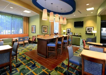 Hampton Inn Roxboro hotel thumbnail 3