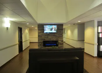 Clarion Pointe Albemarle hotel thumbnail 2