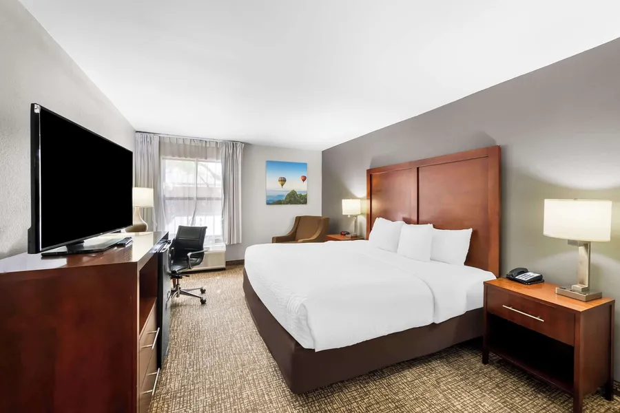 Clarion Pointe Apex – Holly Springs hotel detail image 6
