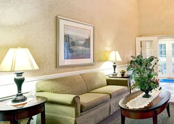 Baymont by Wyndham Sanford hotel thumbnail 3