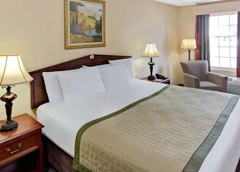 Baymont by Wyndham Sanford hotel thumbnail 6