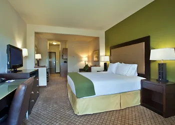 Holiday Inn Express & Suites Silt-Rifle by IHG hotel thumbnail 2