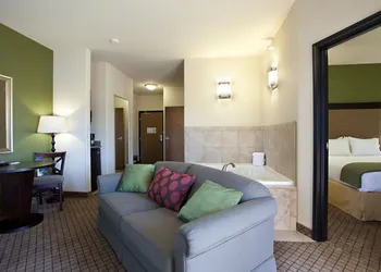 Holiday Inn Express & Suites Silt-Rifle by IHG hotel thumbnail 8