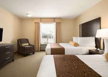 Ramada Limited Golden hotel thumbnail 6