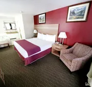 Travelodge by Wyndham Golden Sportsman Lodge hotel detail image 7