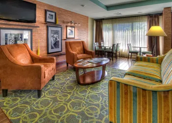 Hampton Inn Goldsboro NC hotel thumbnail 6